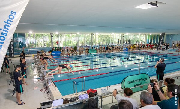 S. Mamede vence o XIX Meeting de Natacao