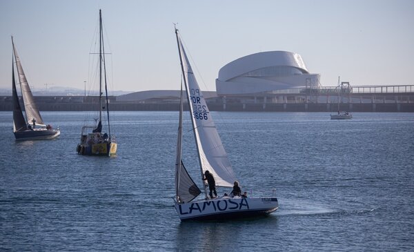 1025aada_2a83_4302_93c5_37d4037920ca