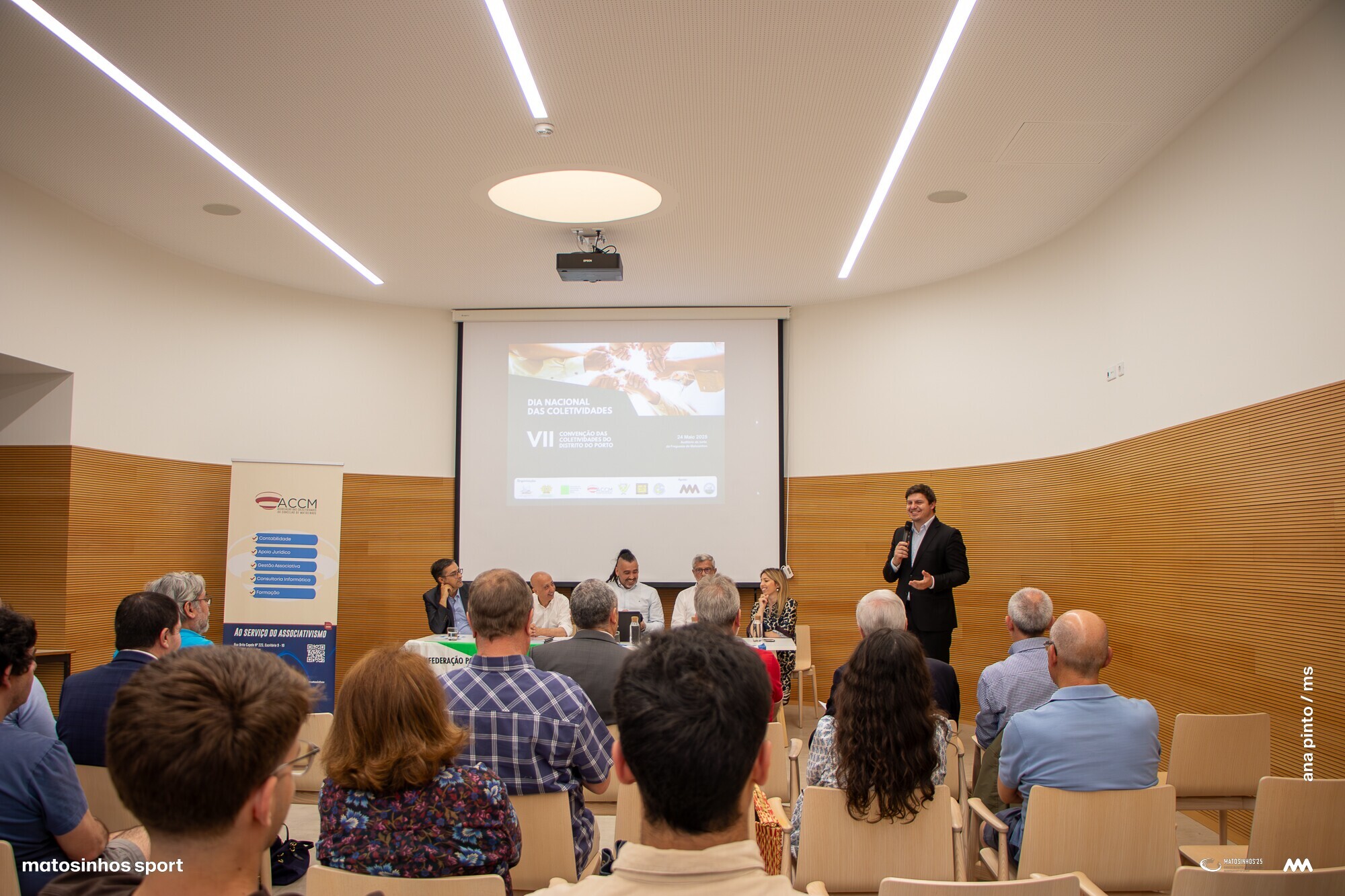 Dia Nacional das Coletividades